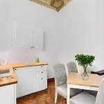Apartment 1899 By Platinum *